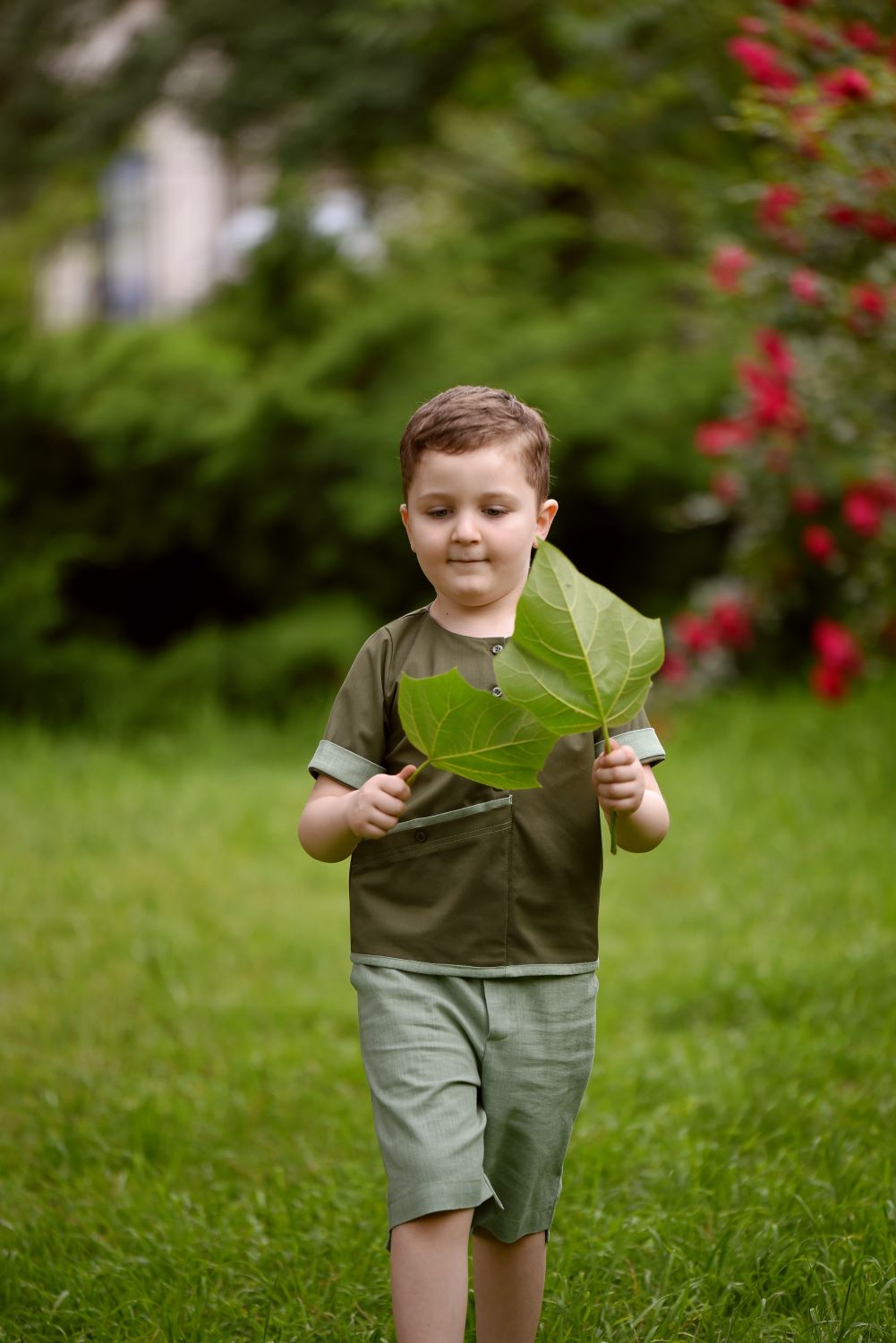 Boy's doublet, khaki color